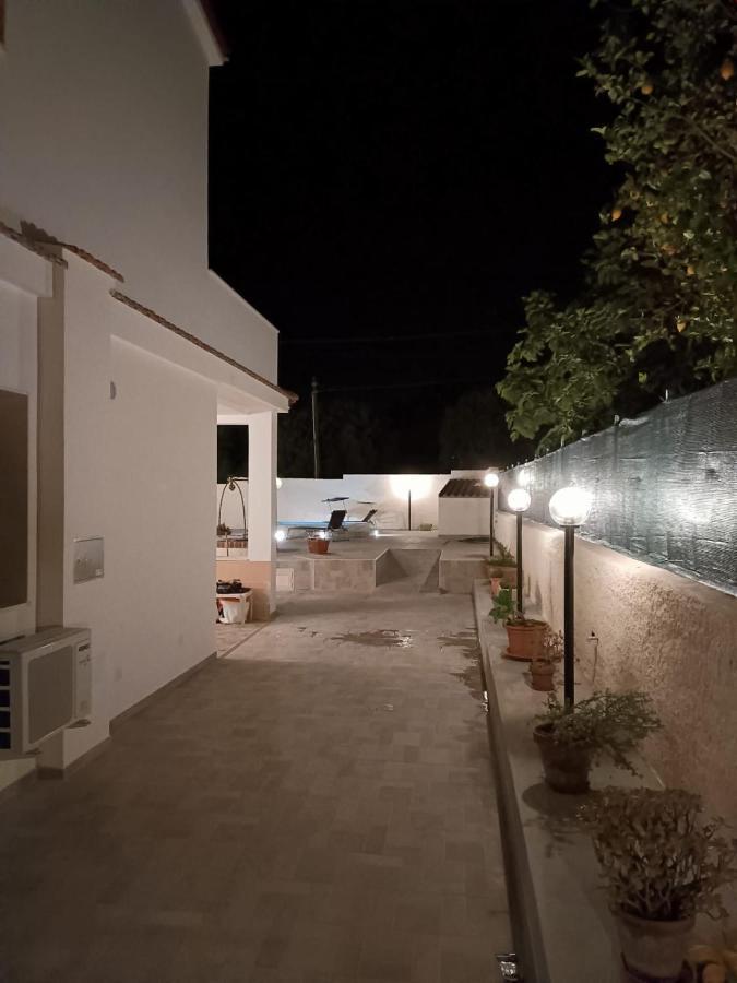 Fronte Mare Apartment Avola Exterior photo